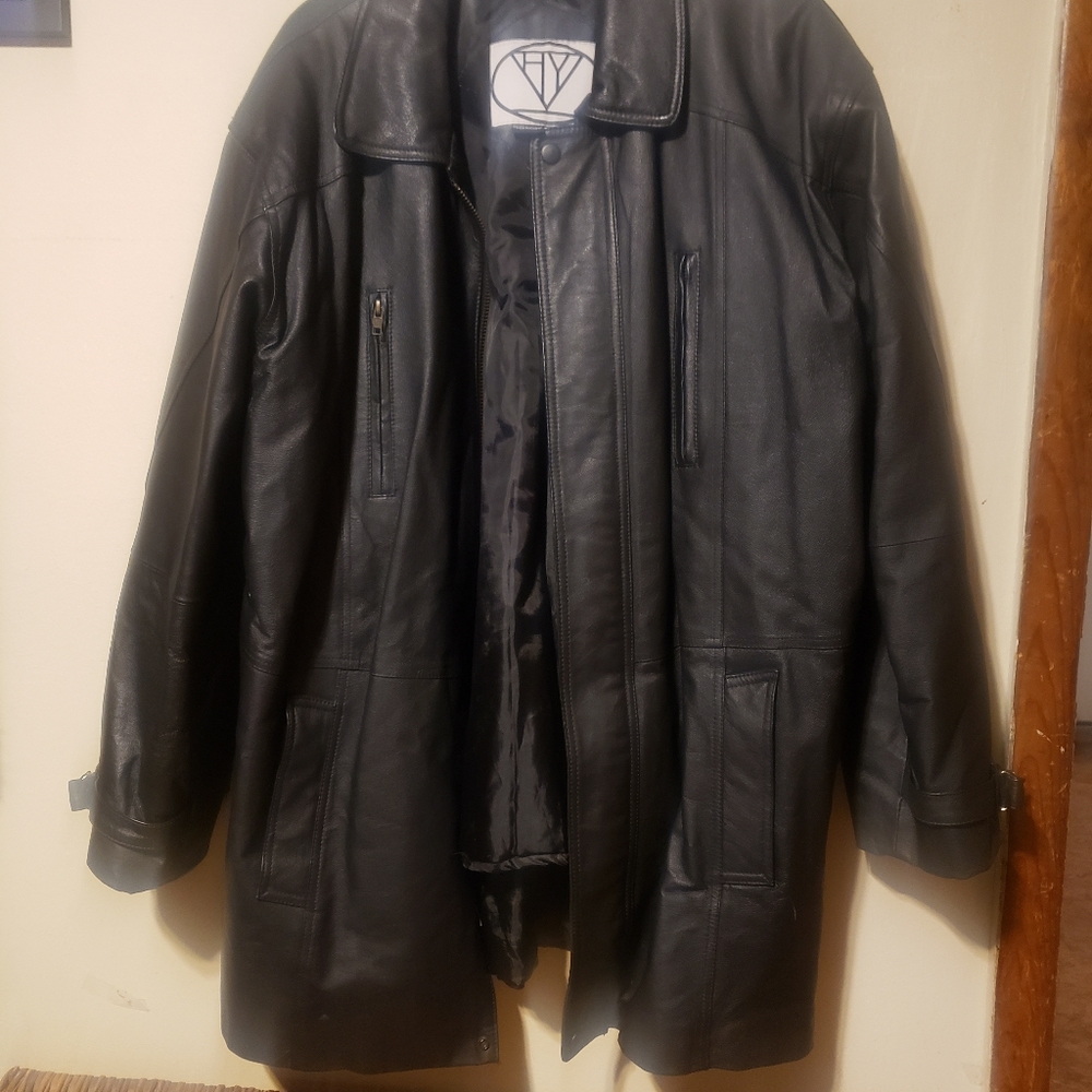 Men's  HyV Hy5 Black Leather Jacket Size XL